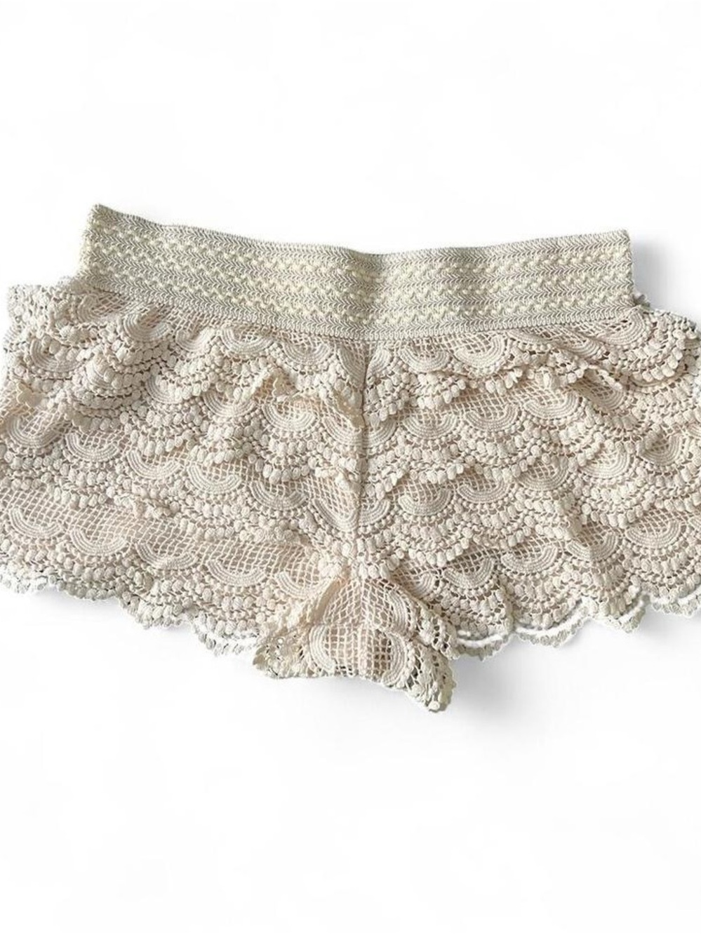 Jolt Cream Waist Shorts